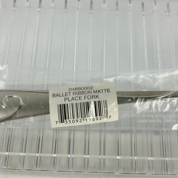 Waterford Ballet Ribbon Matte Stainless Flatware ONE (1) Fork/Dinner Fork 8" - Picture 11 of 11